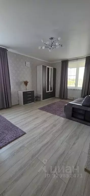 2-к кв. Санкт-Петербург ул. Адмирала Трибуца, 8 (75.0 м) - Фото 1