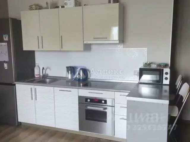 Студия Тюменская область, Тюмень ул. Дмитрия Менделеева, 14 (30.2 м) - Фото 1