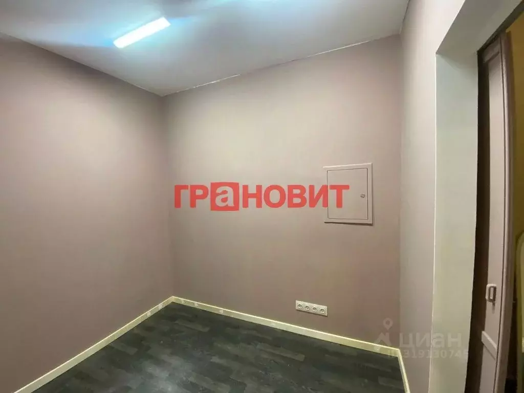 Офис в Новосибирская область, Новосибирск ул. Вокзальная магистраль, ... - Фото 1
