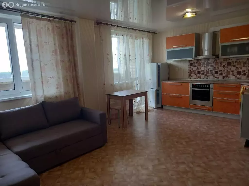 Квартира-студия: Кемерово, проспект Шахтёров, 91 (30 м) - Фото 1