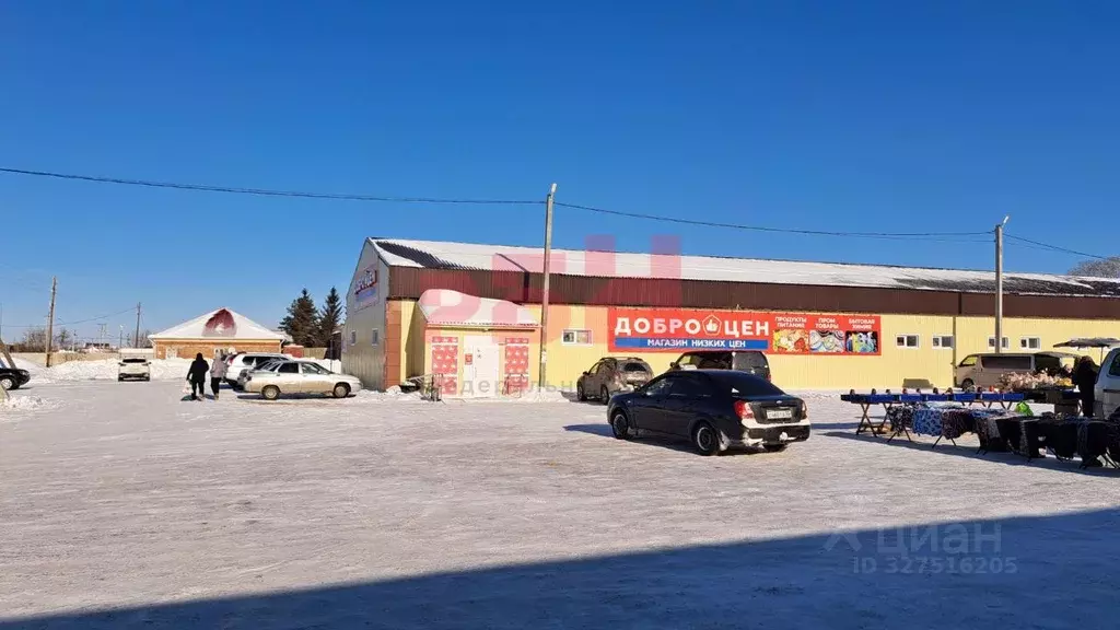 Торговая площадь в Омская область, Таврическое рп ул. Магистральная, 3 ... - Фото 1