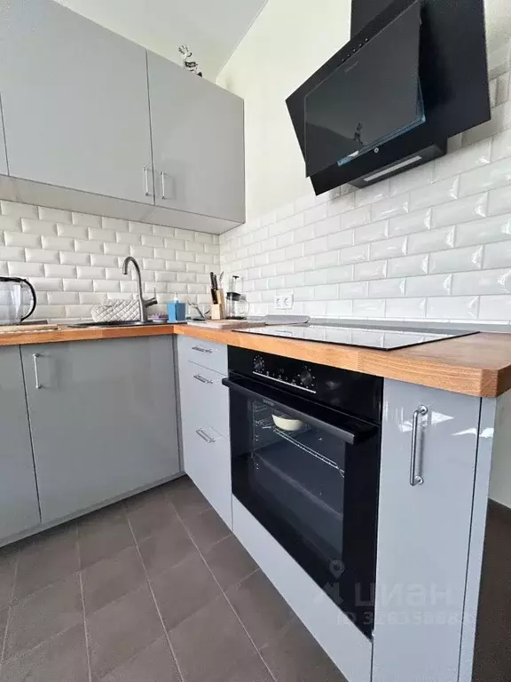 2-к кв. Московская область, Королев Октябрьский бул., 5 (50.3 м) - Фото 2