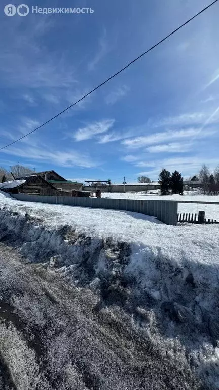 Дом в посёлок городского типа Крапивинский, Лесозаводская улица, 3 ... - Фото 1