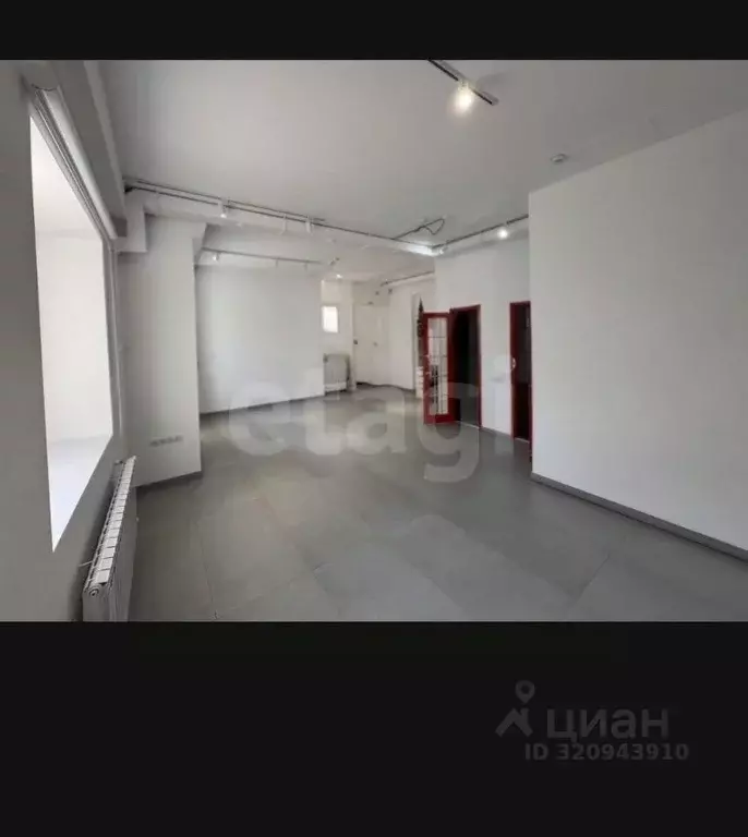 Офис в Калмыкия, Элиста ул. Аккочкарова, 27 (57 м) - Фото 1