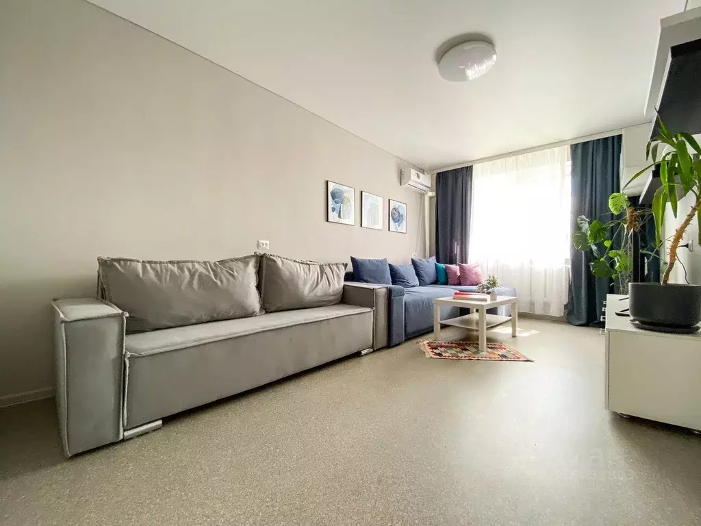3-к кв. Татарстан, Казань ул. Калинина, 3 (61.0 м) - Фото 1