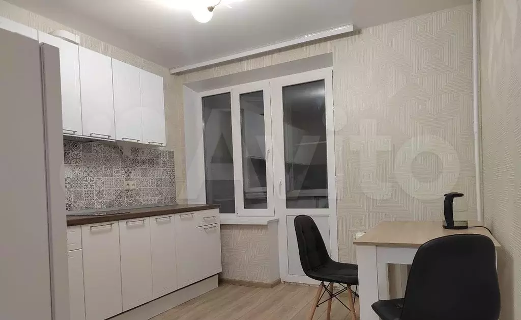 1-к. квартира, 40 м, 9/14 эт. - Фото 0