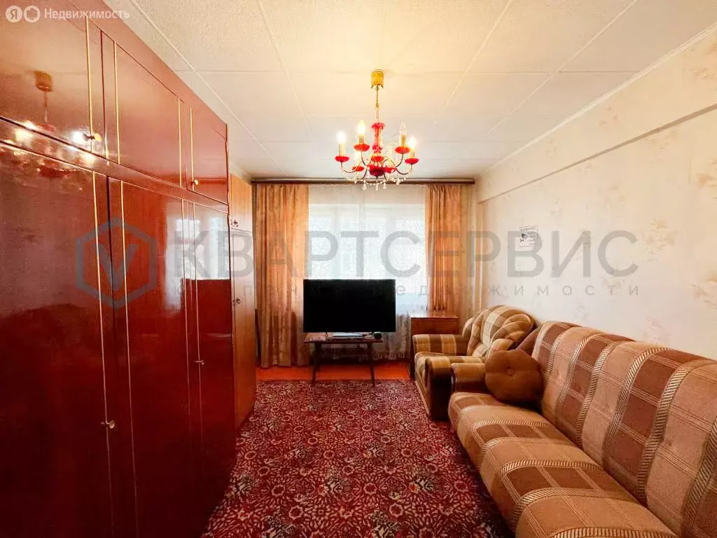 3-комнатная квартира: Омск, улица Лукашевича, 15 (49.2 м) - Фото 0