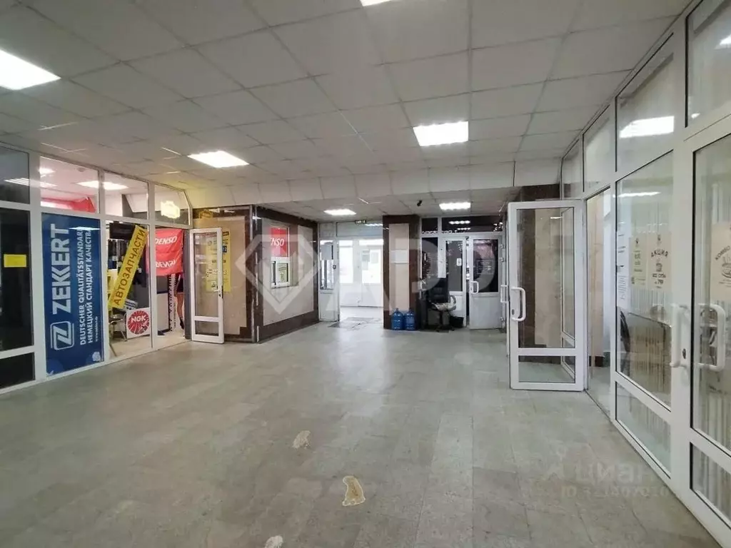 Помещение свободного назначения в Татарстан, Казань просп. Ямашева, 38 ... - Фото 1