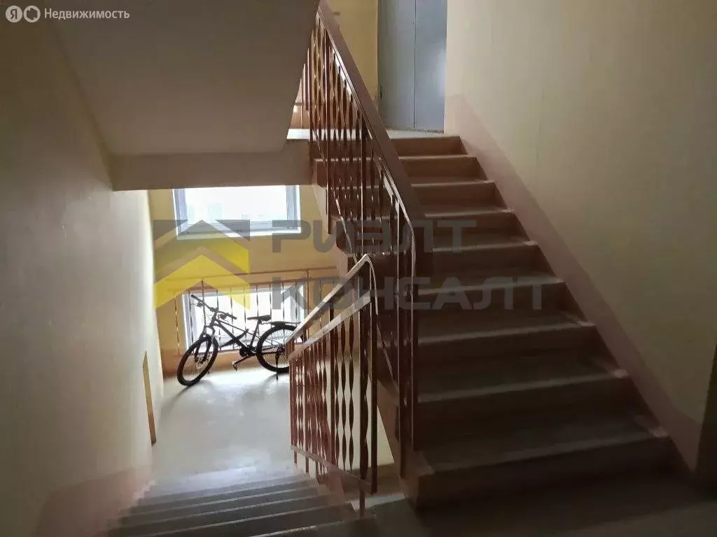 1-комнатная квартира: Омск, 2-й Амурский проезд, 6 (37 м) - Фото 1