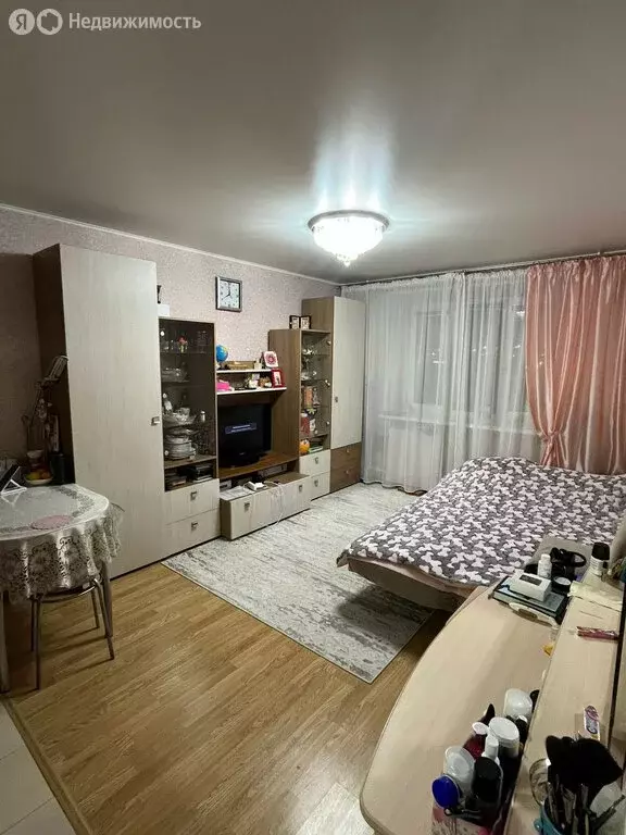 Квартира-студия: Тюмень, улица Республики, 220 (25 м) - Фото 1