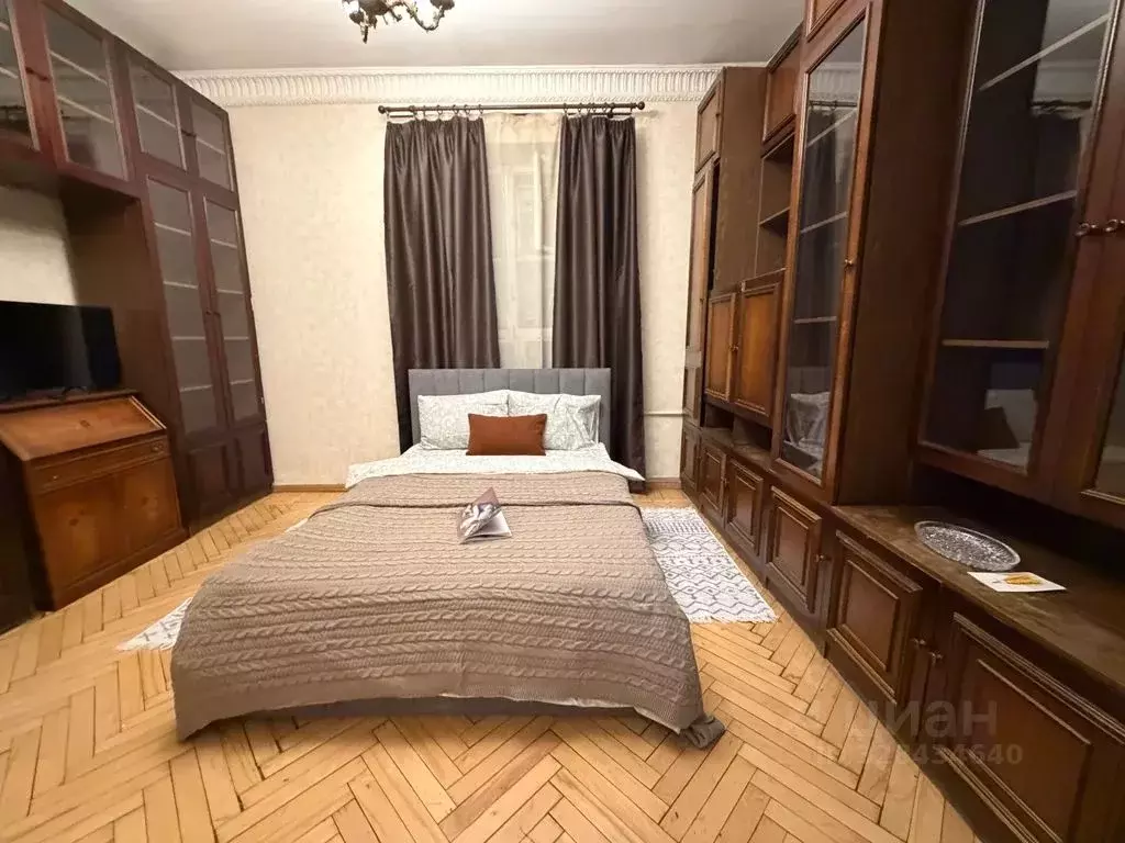 Комната Москва Ленинградский просп., 1 - Фото 1