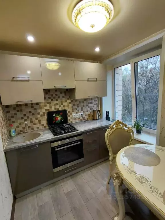 3-к кв. Москва ул. Приорова, 3 (57.5 м) - Фото 1