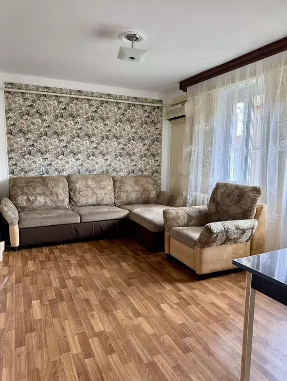 2-к. квартира, 50 м, 2/3 эт. - Фото 0