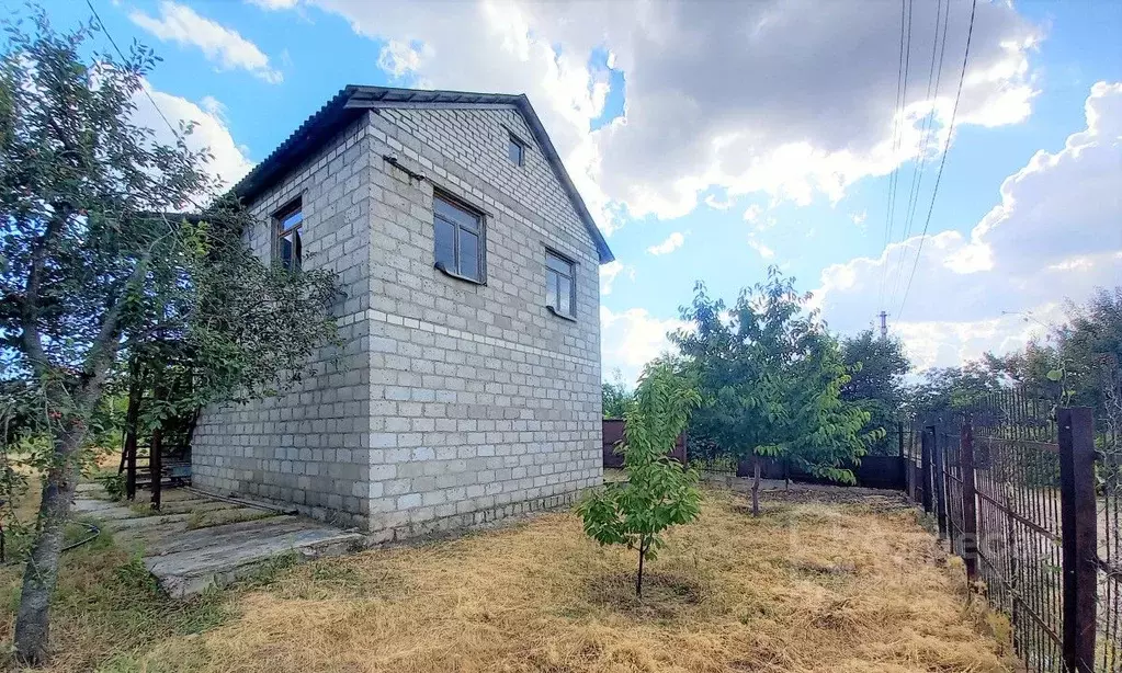 Дом в Волгоградская область, Городищенский район, Ерзовское городское ... - Фото 1