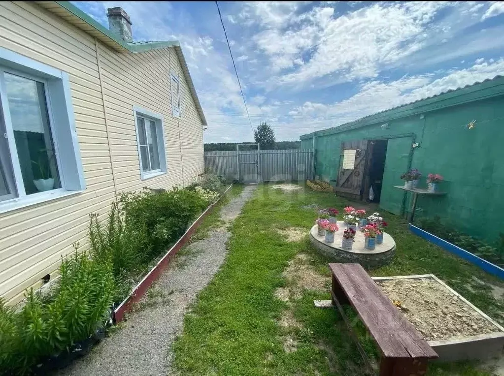 Дом в Тюменская область, Нижнетавдинский муниципальный округ, с. ... - Фото 1