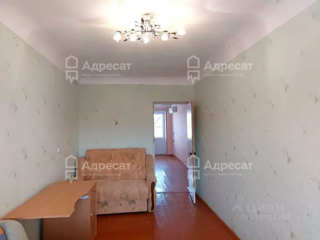 3-к кв. Волгоградская область, Волгоград ул. Таращанцев, 34 (58.5 м) - Фото 1