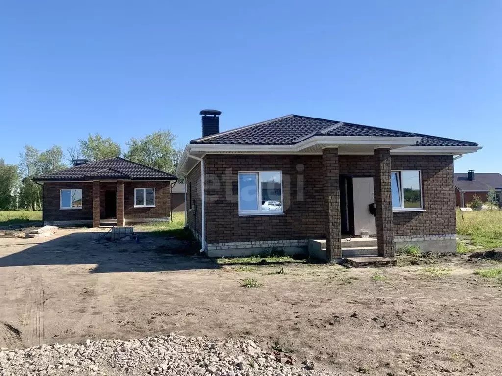 Дом в Воронежская область, с. Новая Усмань ул. Вербная, 5 (108 м) - Фото 0