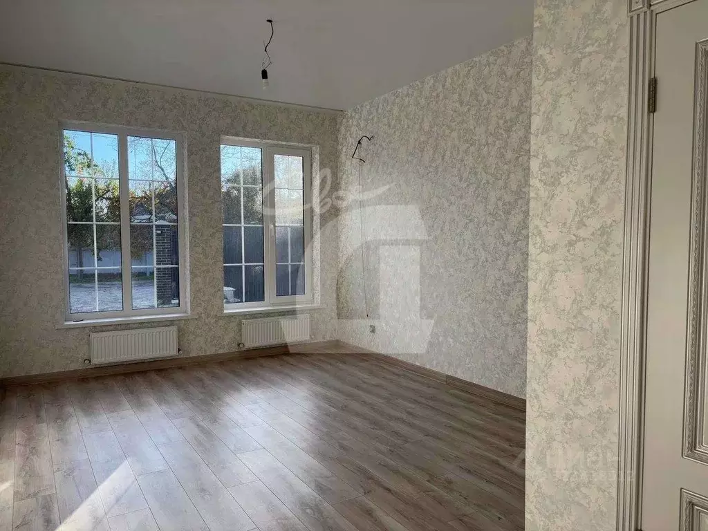 Дом в Адыгея, Тахтамукайский район, Яблоновский пгт Колхозная ул., 30 ... - Фото 2