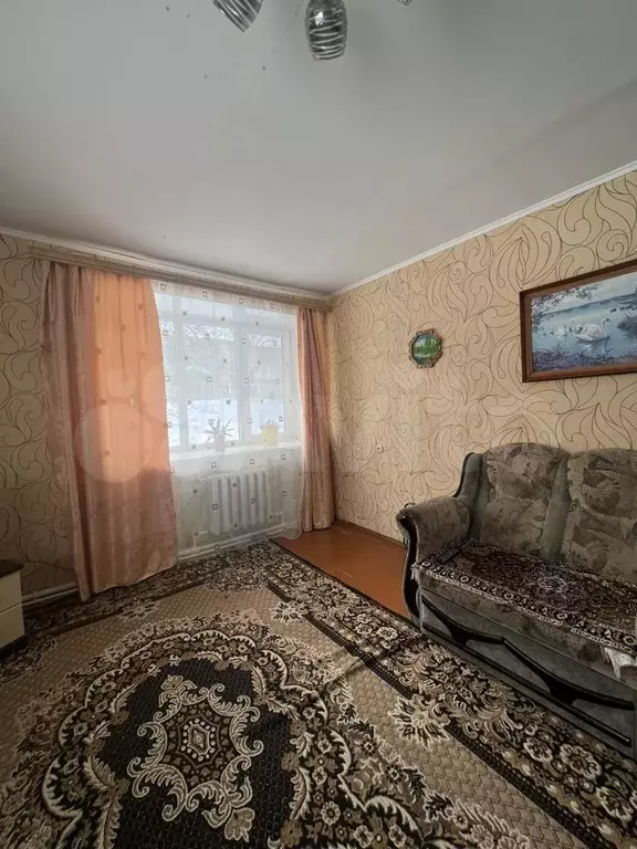 3-к. квартира, 60 м, 1/2 эт. - Фото 0