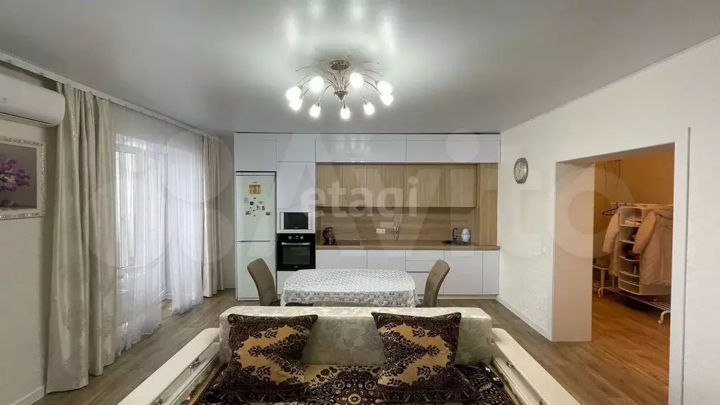 2-к. квартира, 57,4 м, 2/11 эт. - Фото 1