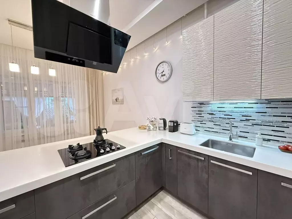 Таунхаус 150 м на участке 1 сот. - Фото 1