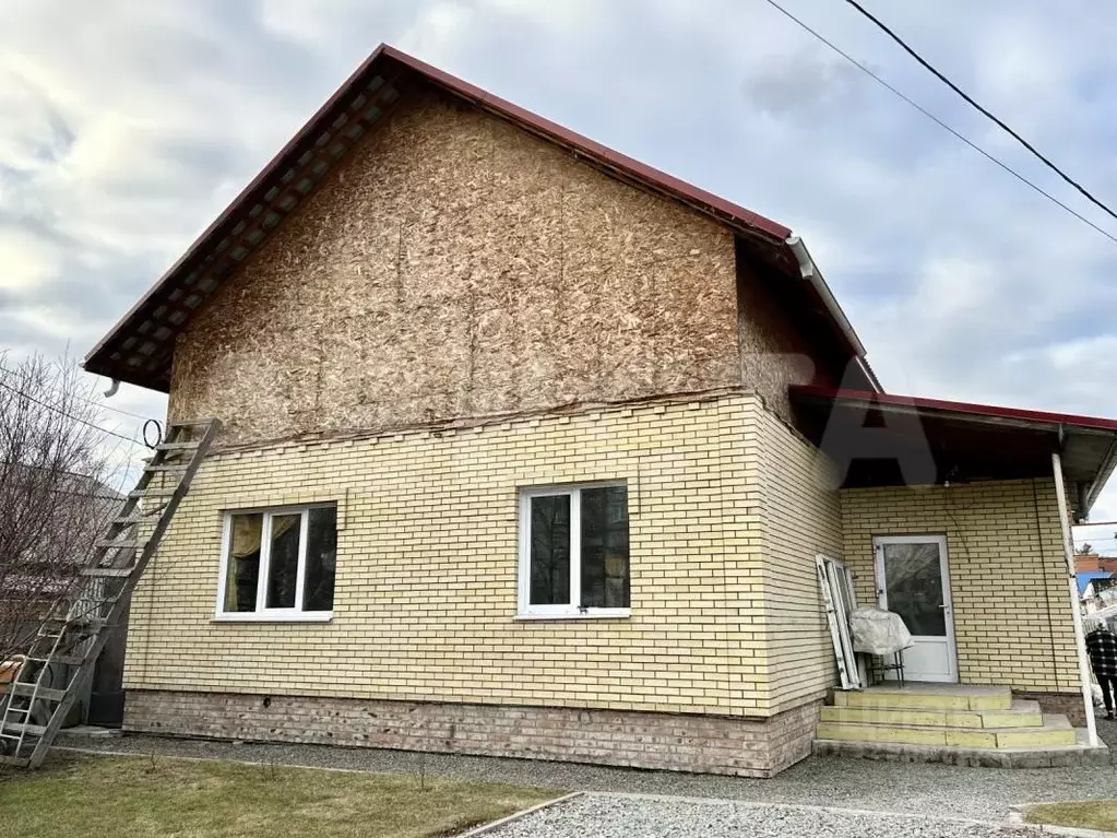 Дом в Омская область, Омск Городок Нефтяников мкр, ул. 22 Апреля (87 ... - Фото 1