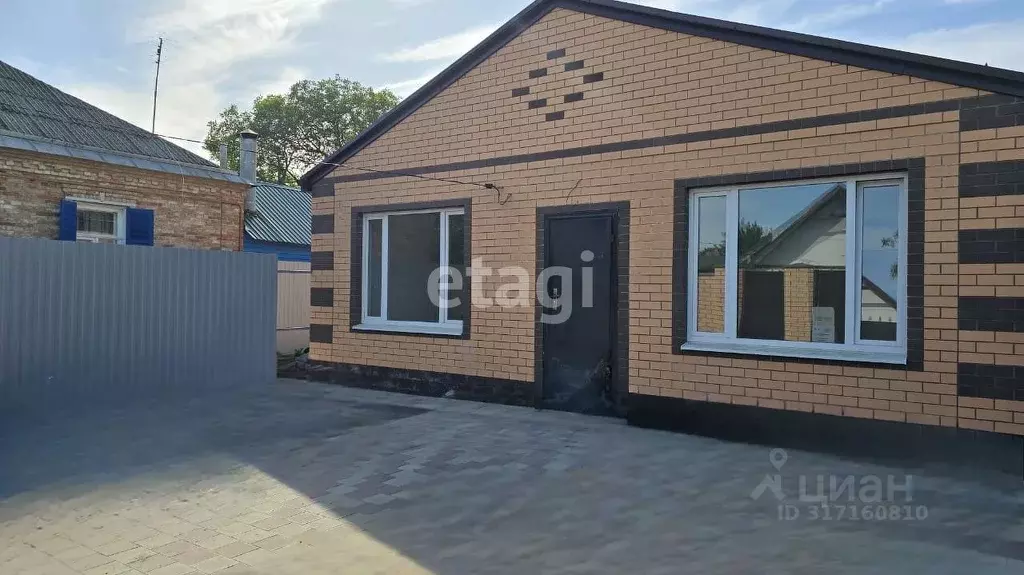 Дом в Краснодарский край, Ейск  (82 м) - Фото 1