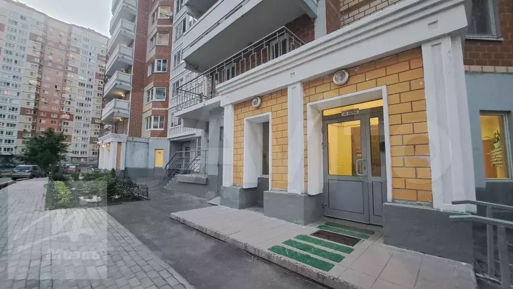2-к. квартира, 55 м, 13/19 эт. - Фото 0