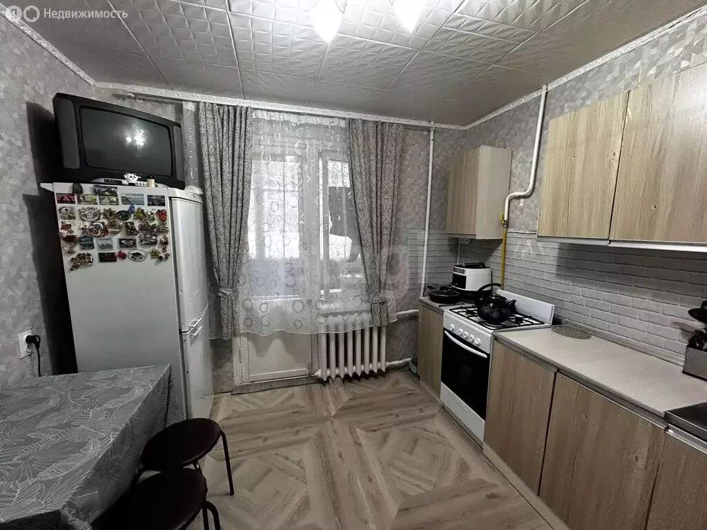 2-комнатная квартира: Гусь-Хрустальный, улица Муравьёва-Апостола, 10 ... - Фото 1