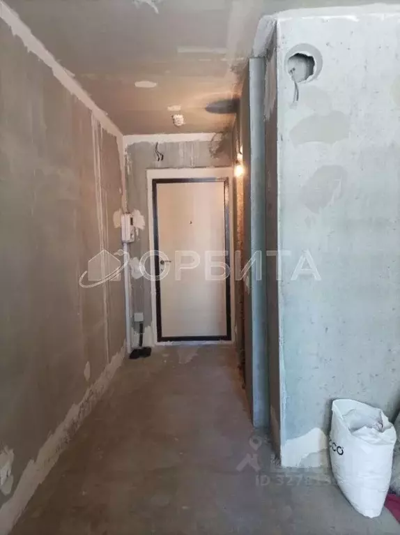 Студия Тюменская область, Тюмень ул. Новоселов, 117 (17.7 м) - Фото 1