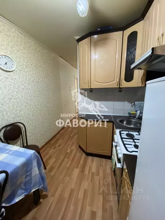 3-к кв. Оренбургская область, Орск Новый город мкр, ул. Короленко, 134 ... - Фото 1