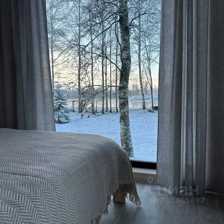 Дом в Ленинградская область, Приозерский район, Ларионовское с/пос, ... - Фото 1