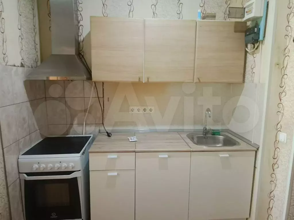 2-к. квартира, 42 м, 5/5 эт. - Фото 0