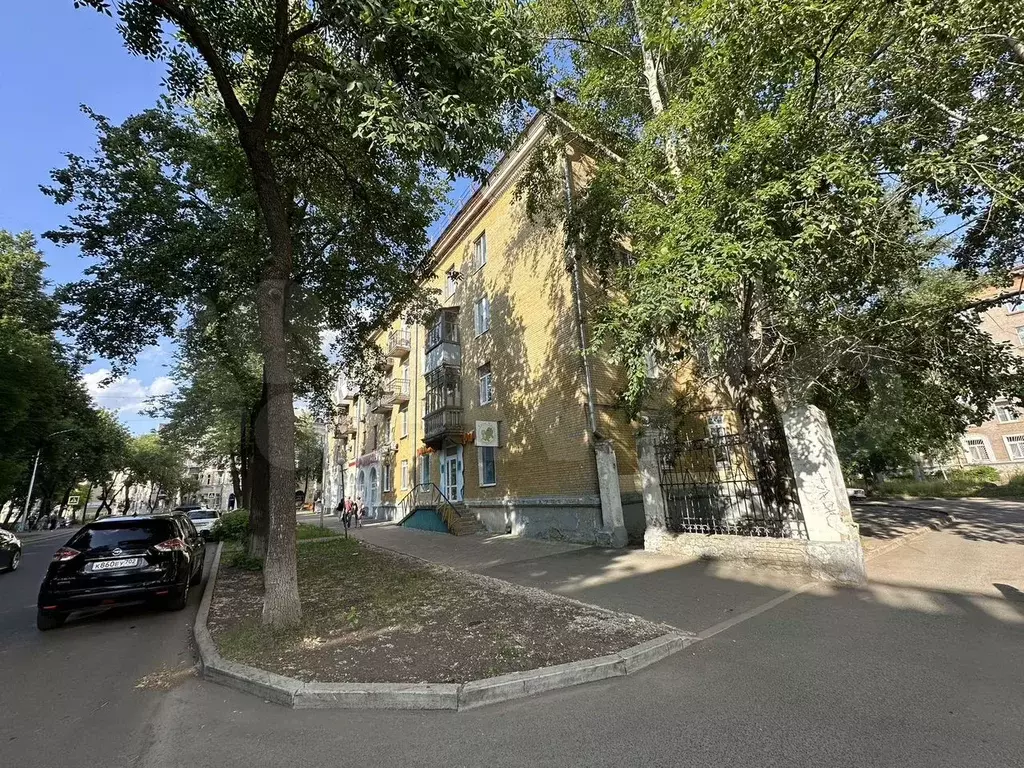 3-к. квартира, 81,1 м, 2/4 эт. - Фото 1