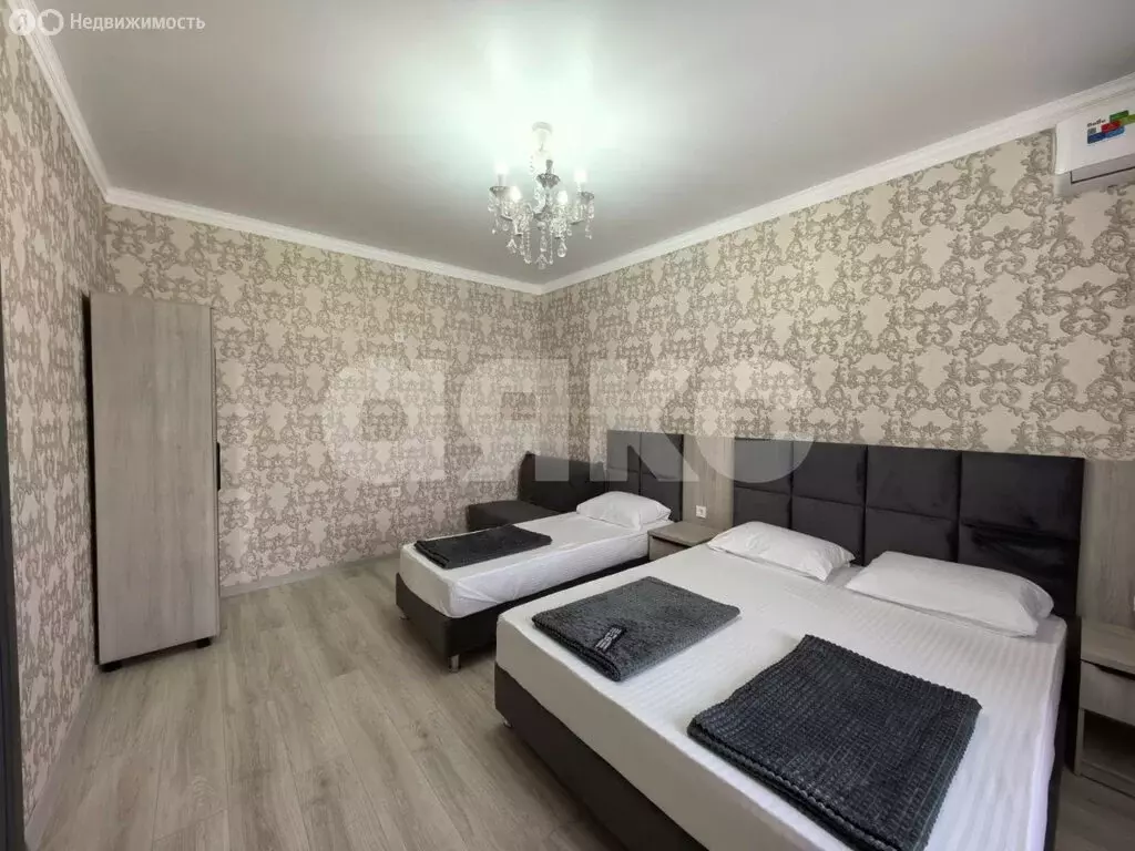 Дом в посёлок Вардане, Молодёжная улица (470 м) - Фото 0