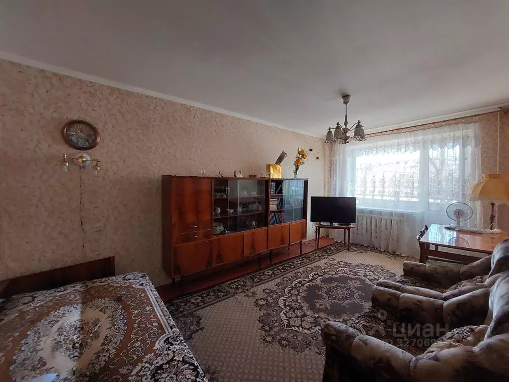 2-к кв. Саратовская область, Энгельс просп. Строителей, 19 (46.0 м) - Фото 1