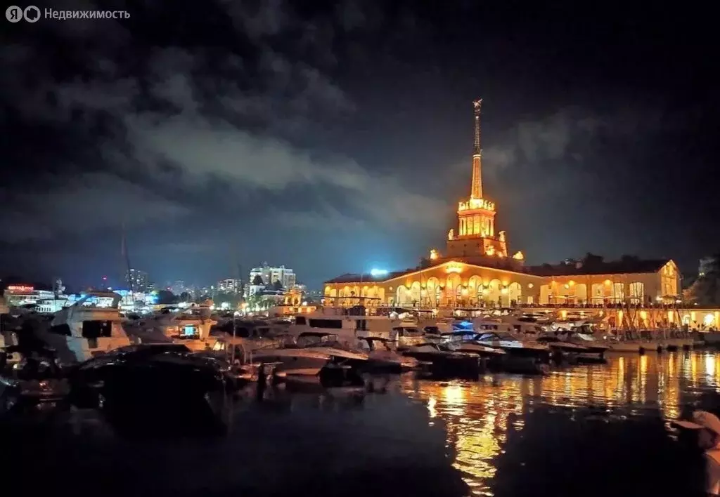 2-комнатная квартира: Сочи, микрорайон Центральный, Навагинская улица, ... - Фото 0