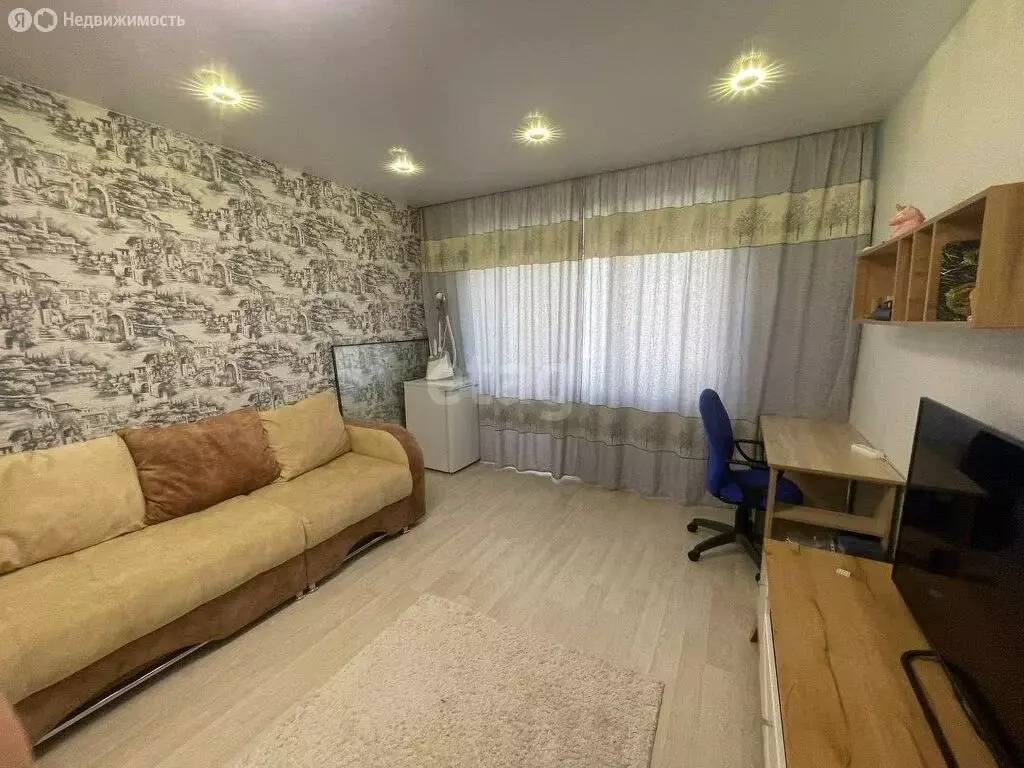 2-комнатная квартира: Тобольск, улица Семёна Ремезова, 3А (59 м) - Фото 1