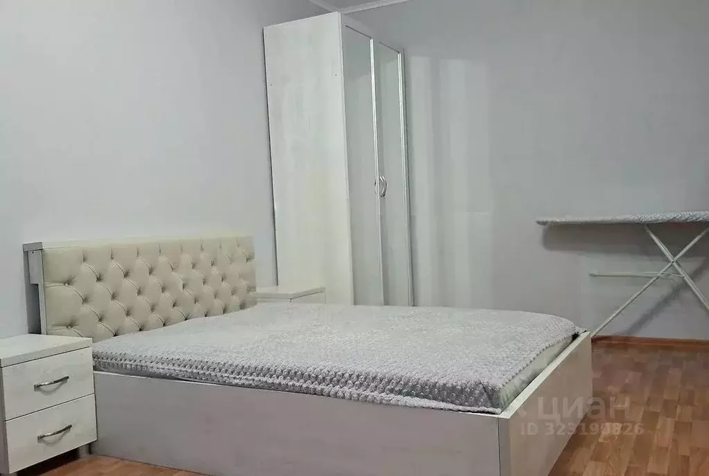 1-к кв. Курская область, Курск просп. Анатолия Дериглазова, 81 (37.0 ... - Фото 0