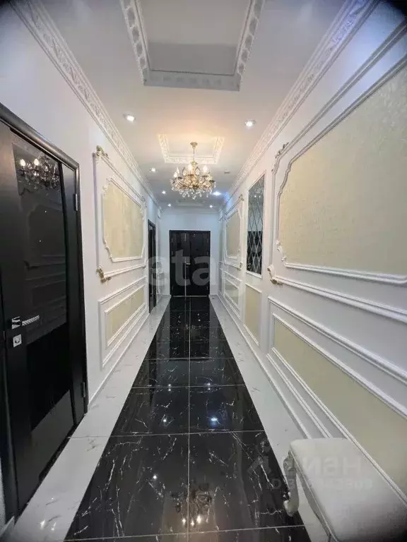 2-к кв. Ингушетия, Назрань Новая ул. (90.0 м) - Фото 0