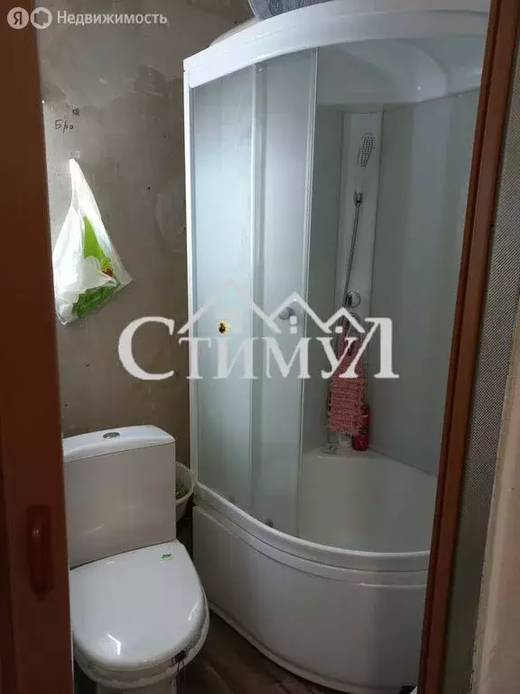 1к в 10-комнатной квартире (26 м) - Фото 2