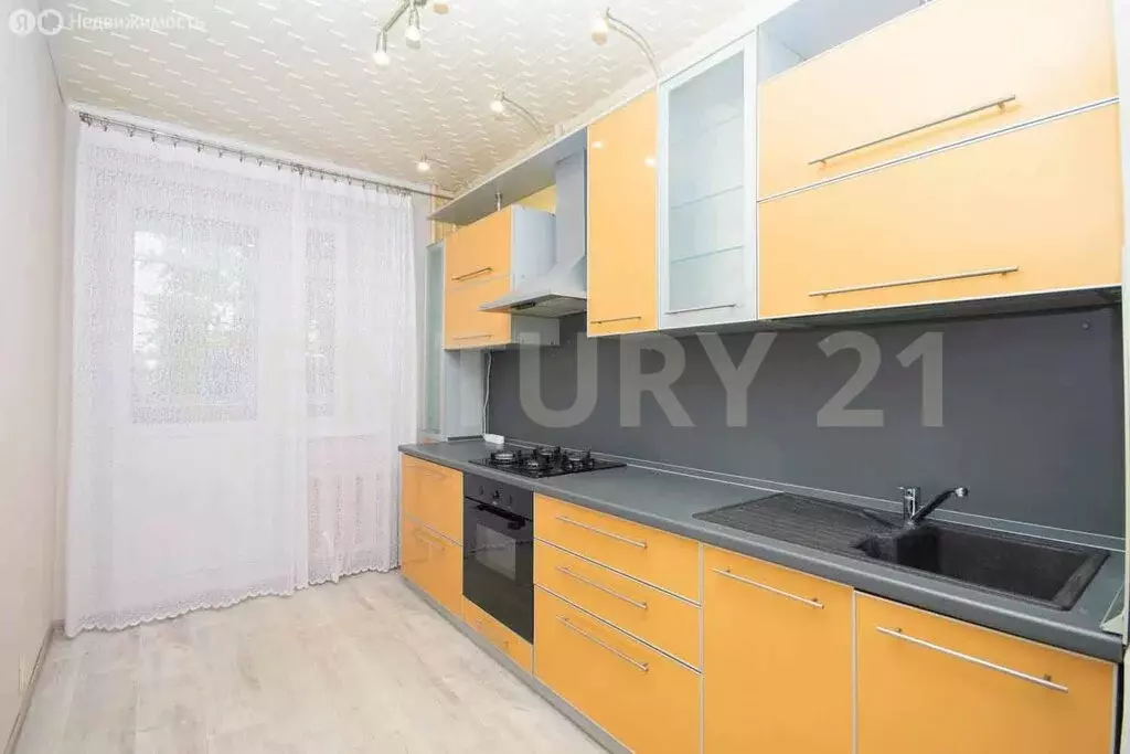 3-комнатная квартира: Ульяновск, Уютная улица, 7 (70 м) - Фото 1