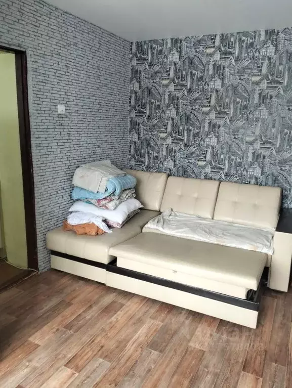 2-к кв. Башкортостан, Ишимбай ул. Вахитова, 11 (38.0 м) - Фото 0