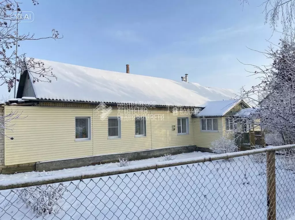 Дом в Рязанская область, Скопинский муниципальный округ, с. Пупки ул. ... - Фото 1