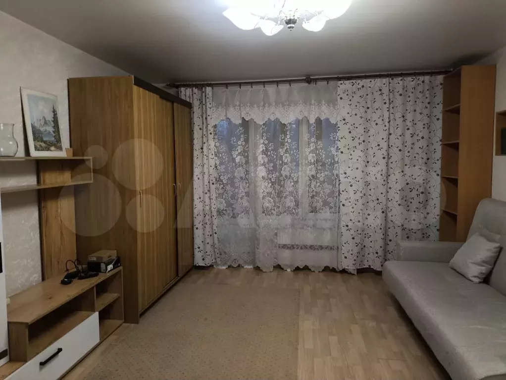 1-к. квартира, 40 м, 3/9 эт. - Фото 1