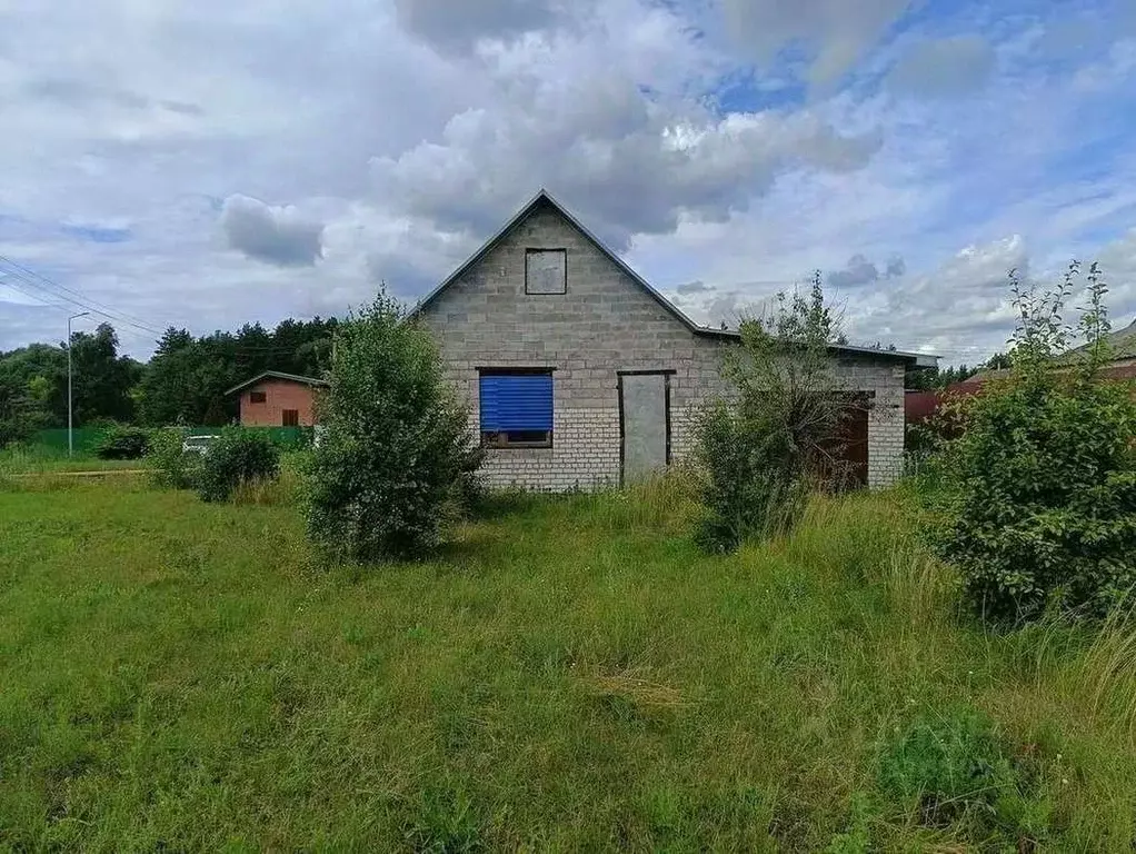 Дом в Белгородская область, Старооскольский городской округ, с. ... - Фото 1