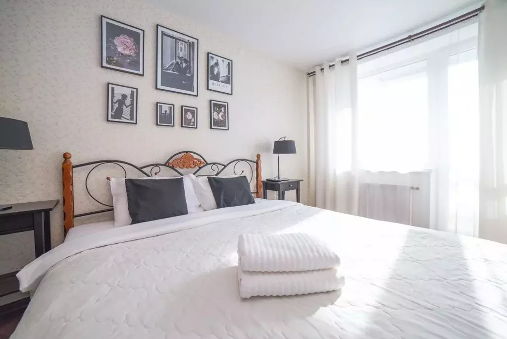 2-к кв. Свердловская область, Екатеринбург ул. Куйбышева, 21 (63.0 м) - Фото 1