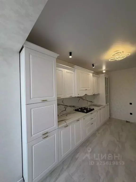 2-к кв. Кабардино-Балкария, Нальчик ул. Имени А.М. Тхакахова (57.8 м) - Фото 1