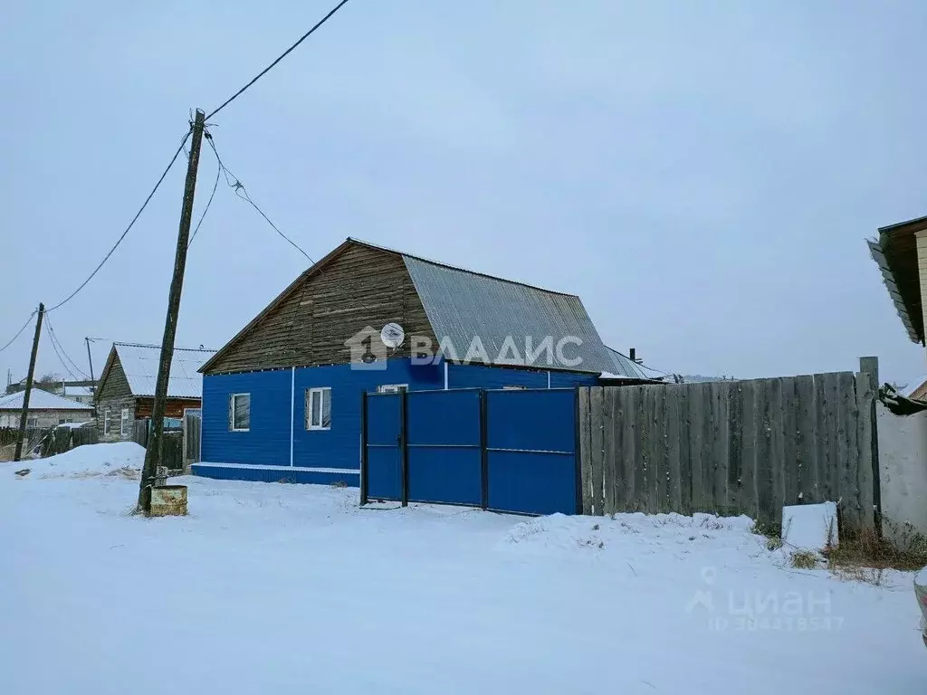 Дом в Бурятия, Тарбагатайский район, Саянтуйское муниципальное ... - Фото 0