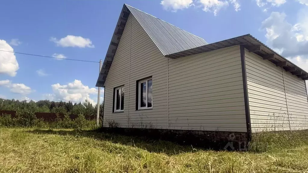 Дом в Кировская область, Слободской район, Бобинское с/пос, д. Заборье ... - Фото 1